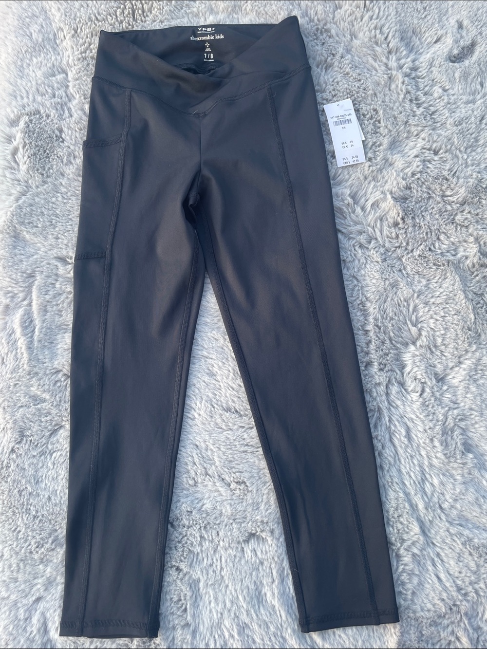 Abercrombie kids Girl’s size 7/8 Black Leggings with Side Pocket
